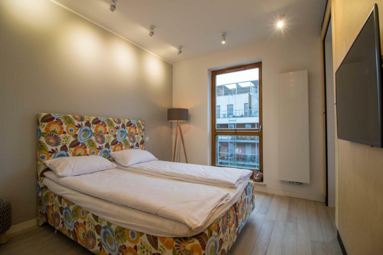 Nadmorski Dwor Wood Apartment Gdańsk Kültér fotó